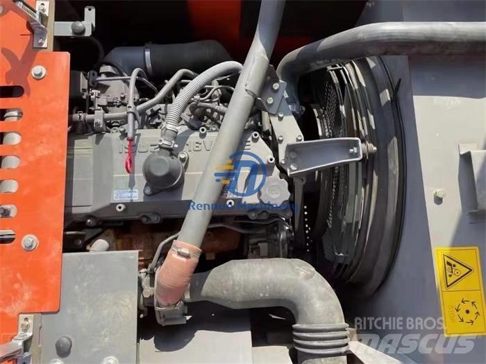 Hitachi ZX 240-3 Koparki gąsienicowe