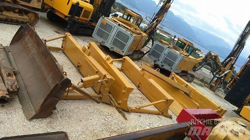 CAT D7E, D7F, D7G Lemiesze