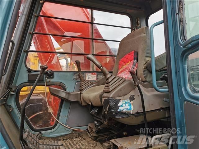 Hitachi EX220LC Koparki gąsienicowe
