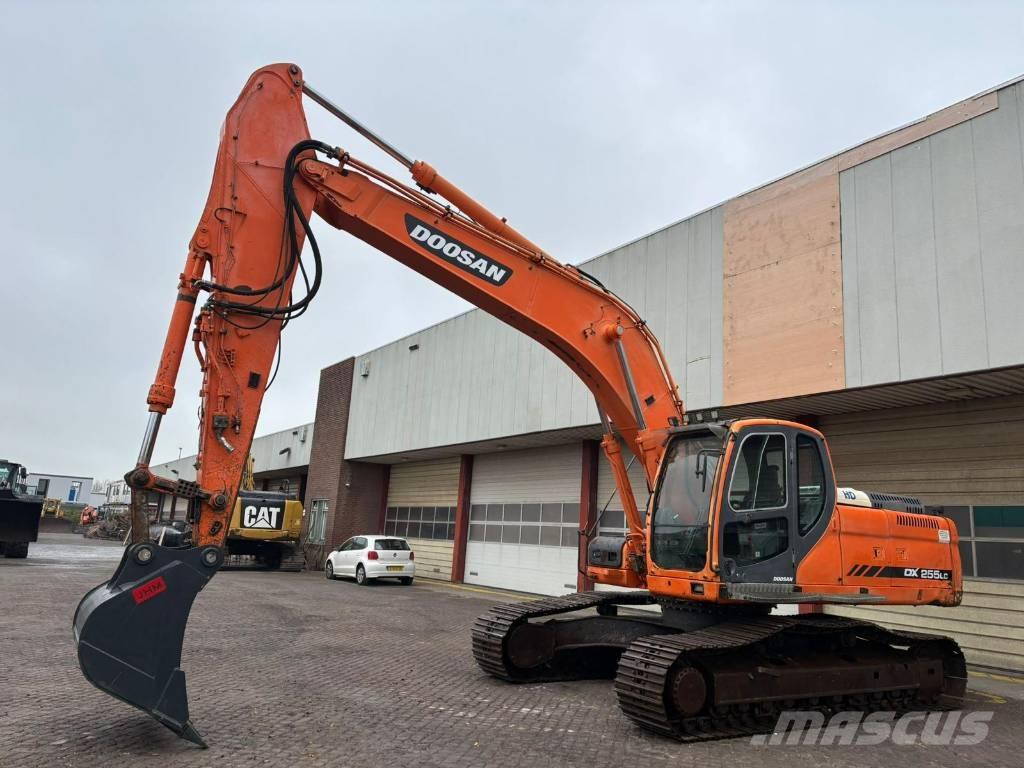 Doosan DX 255 LC Koparki gąsienicowe