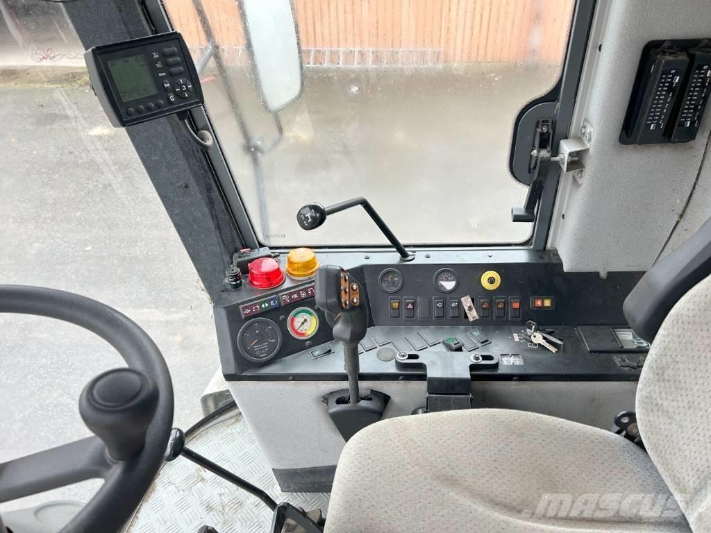 Sampo Rosenlew 2095 Kombajny zbożowe