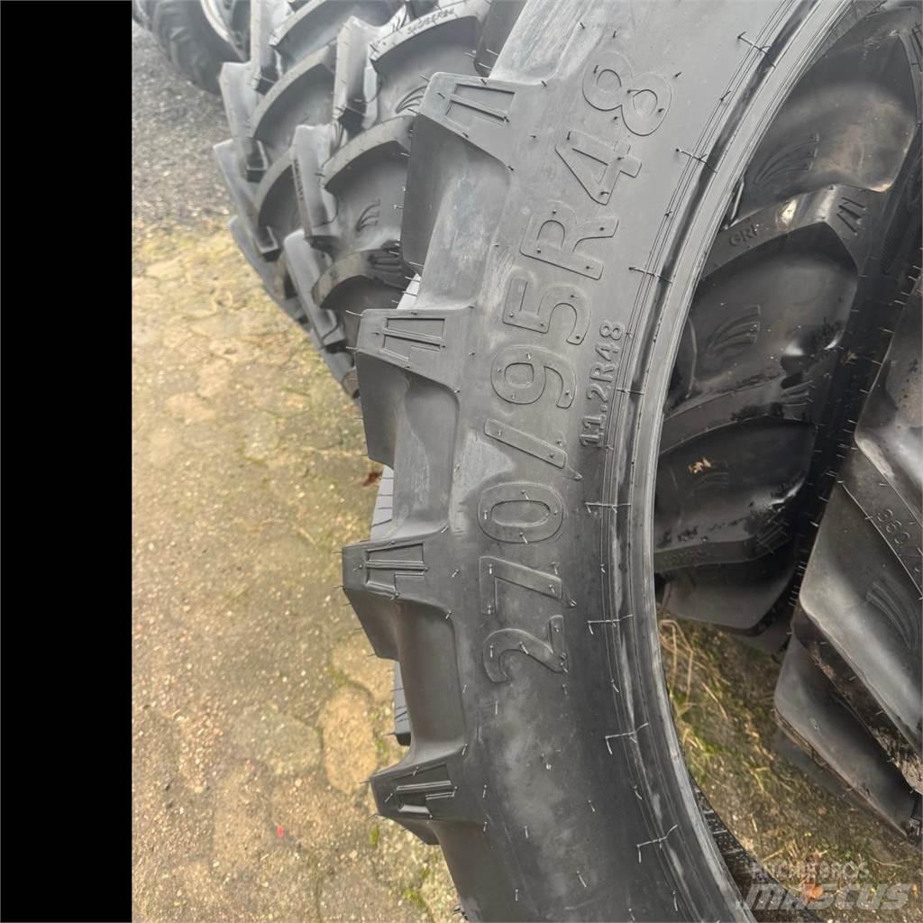  270/95R48 *GRI* Opony, koła i felgi