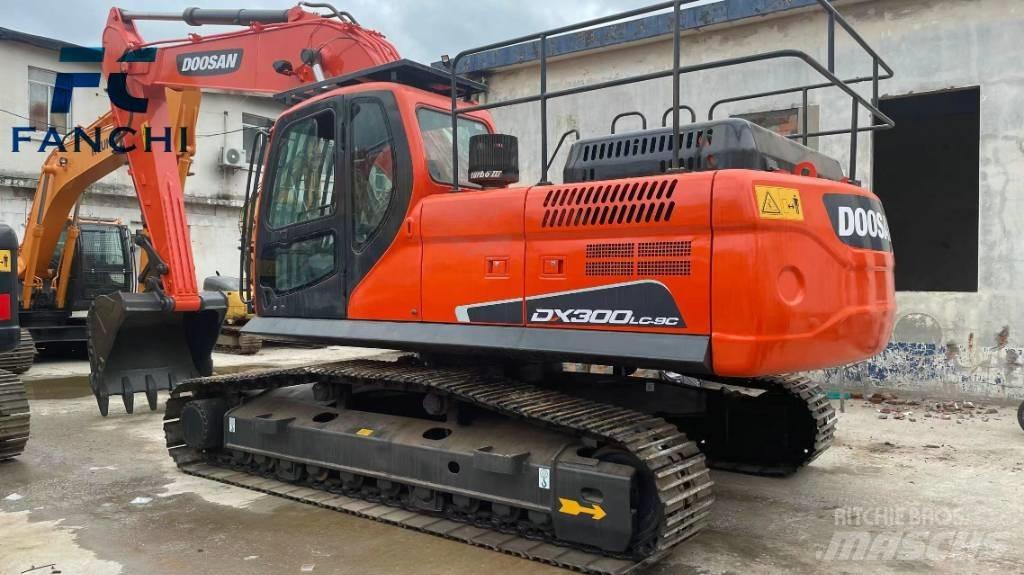 Doosan DX 300 LC Midikoparki  7t - 12t