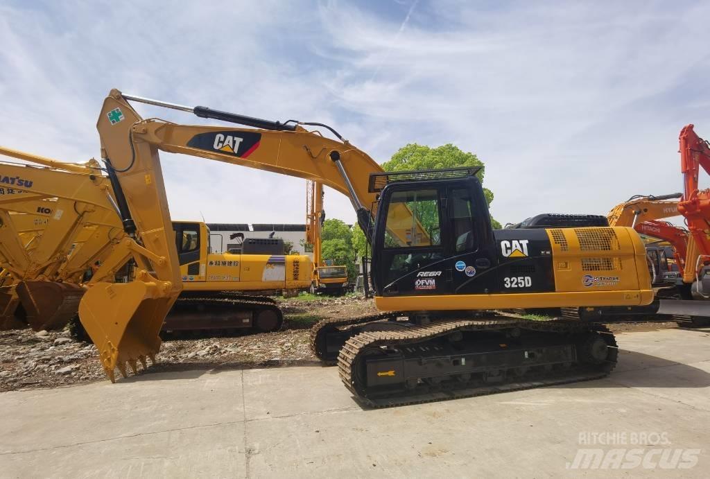 CAT 325D Koparki gąsienicowe