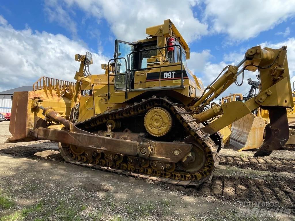 CAT D 9 T Spycharki gąsienicowe
