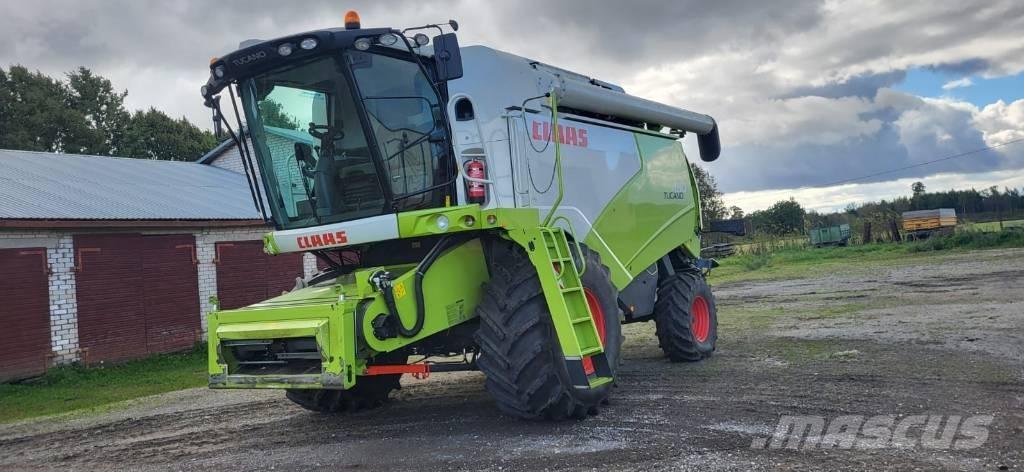 CLAAS Tucano 450 Kombajny zbożowe