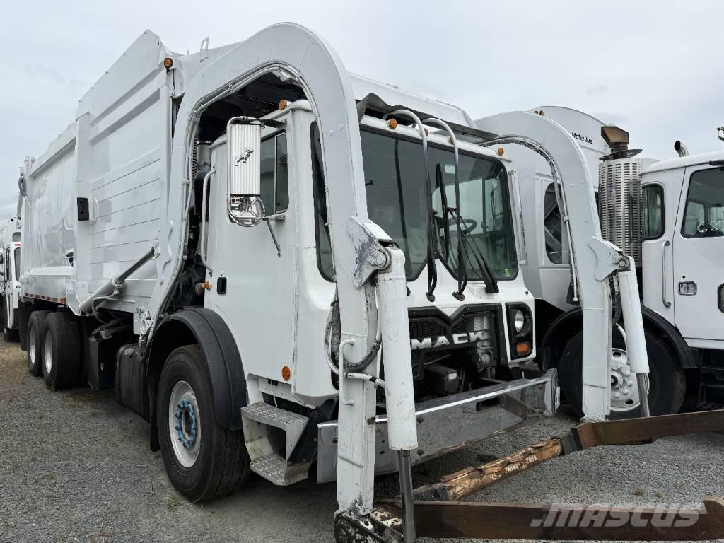 Mack MRU 613 Śmieciarki