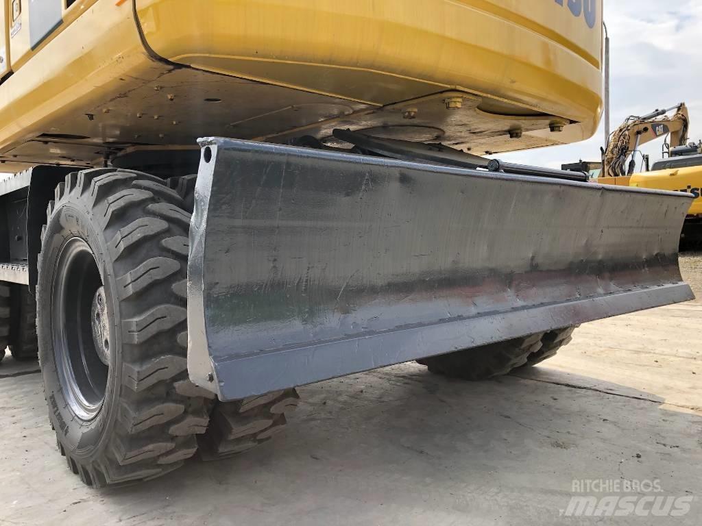 Komatsu PW160-8 Koparki kołowe