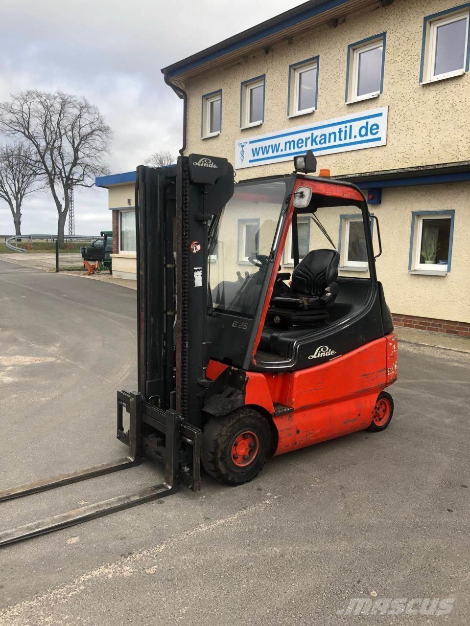 Linde E 25 Wózki elektryczne