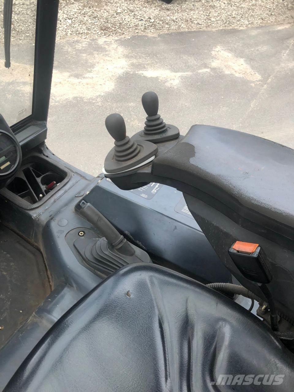 Linde E 25 Wózki elektryczne