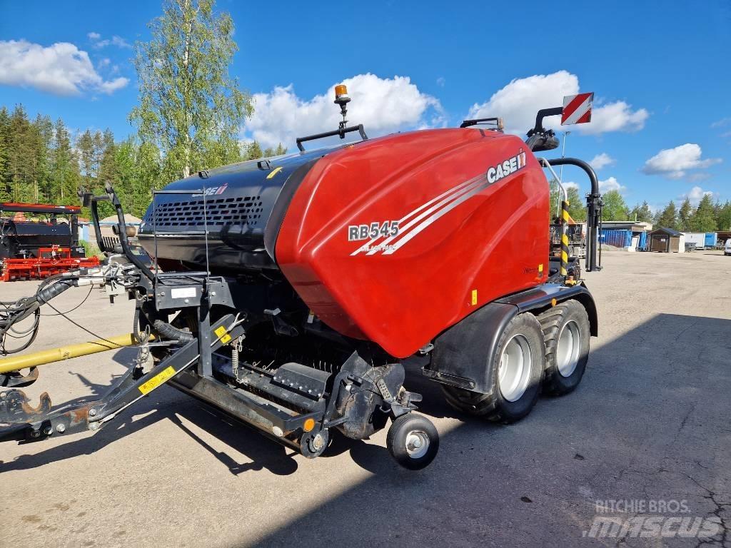 Case IH RB 545 Prasy zwijające