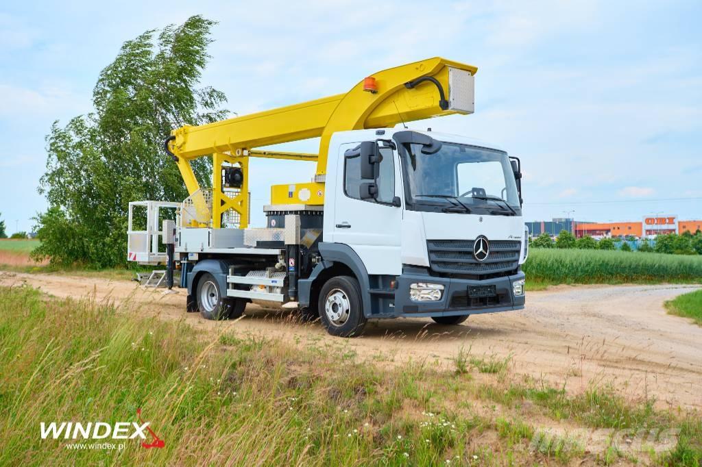 Palfinger P 300 KS Podnośniki koszowe