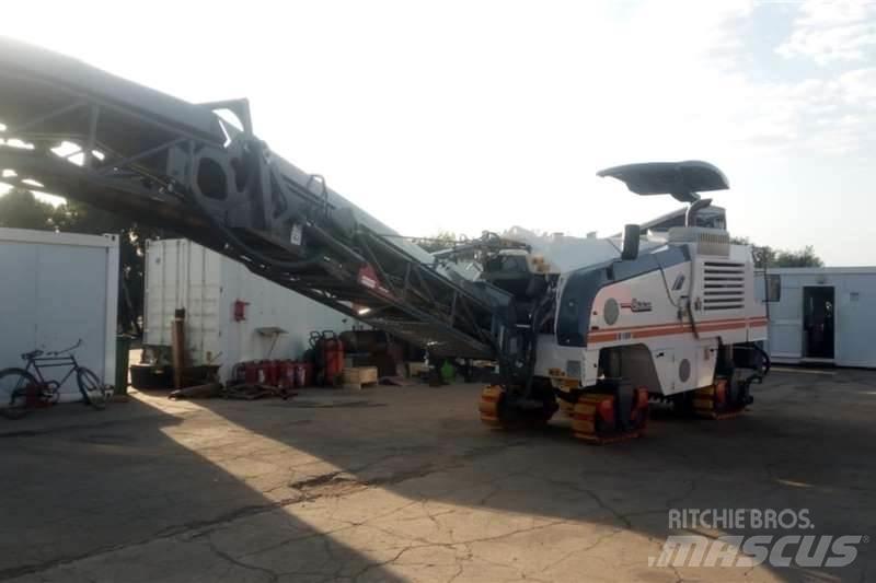 Wirtgen W100F Inne