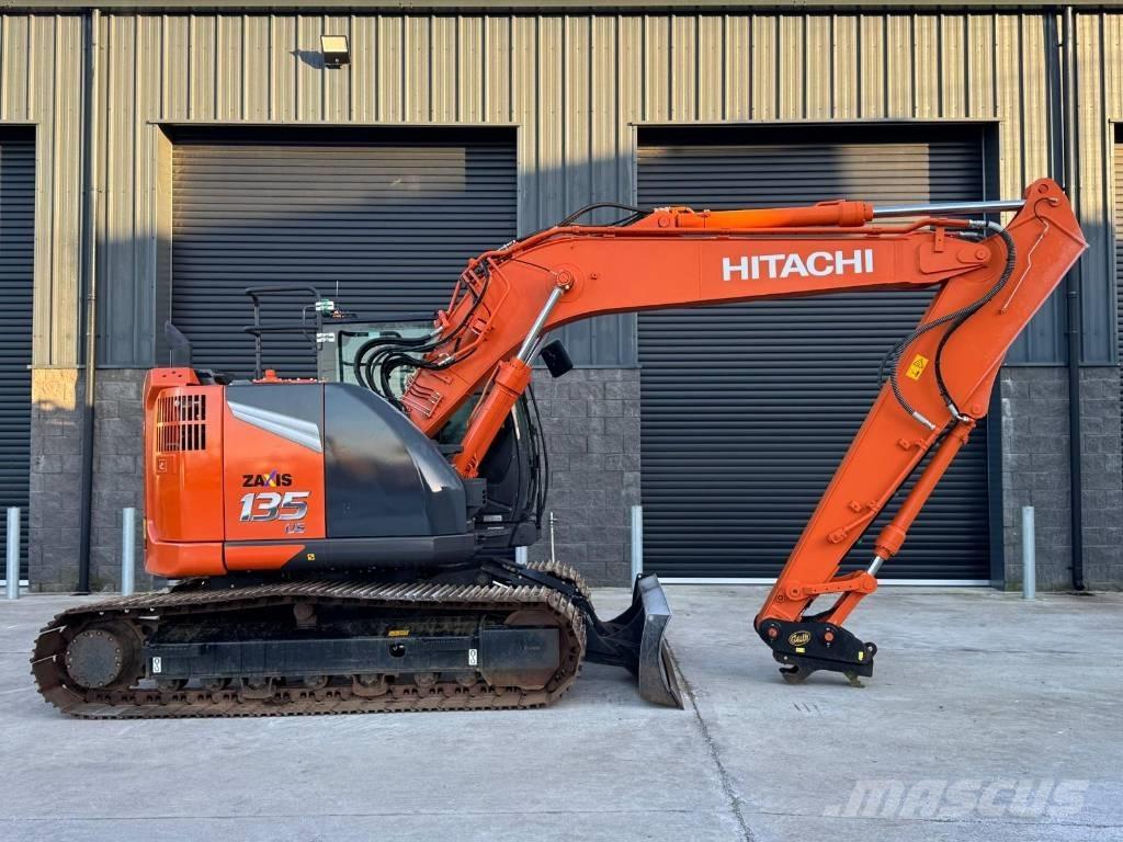Hitachi ZX 135 US-7 Koparki gąsienicowe