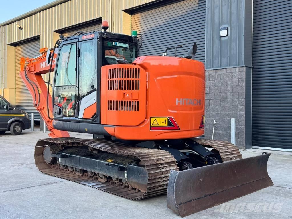 Hitachi ZX 135 US-7 Koparki gąsienicowe