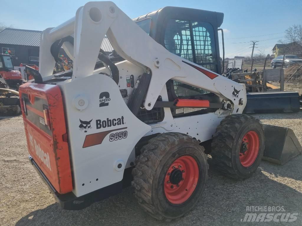 Bobcat 650S Ładowarki burtowe