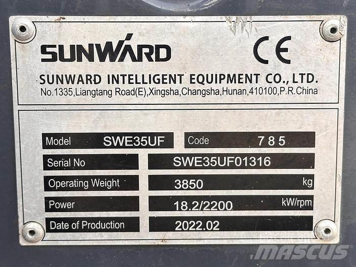 Sunward SWE35UF Minikoparki