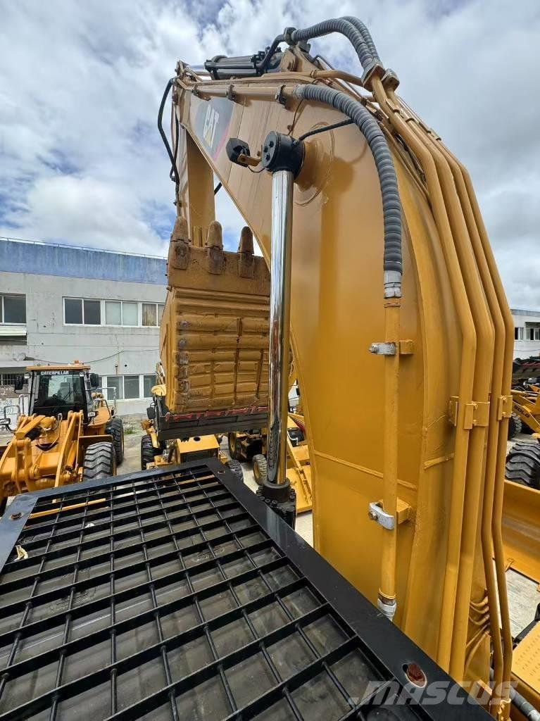 CAT 325 D L Koparki gąsienicowe