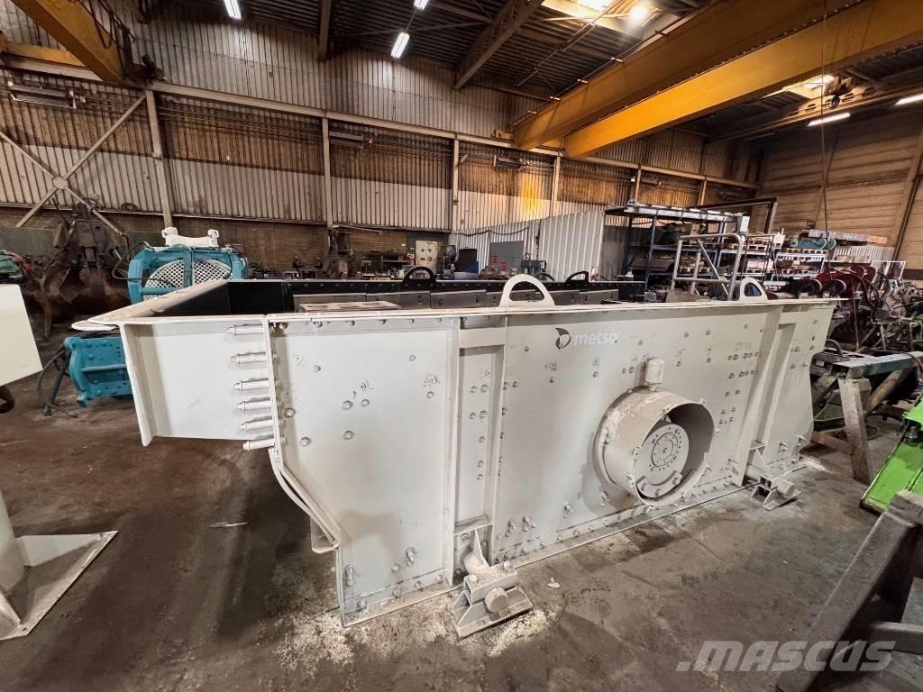 Metso 2SQ 4000 1800 Przesiewacze