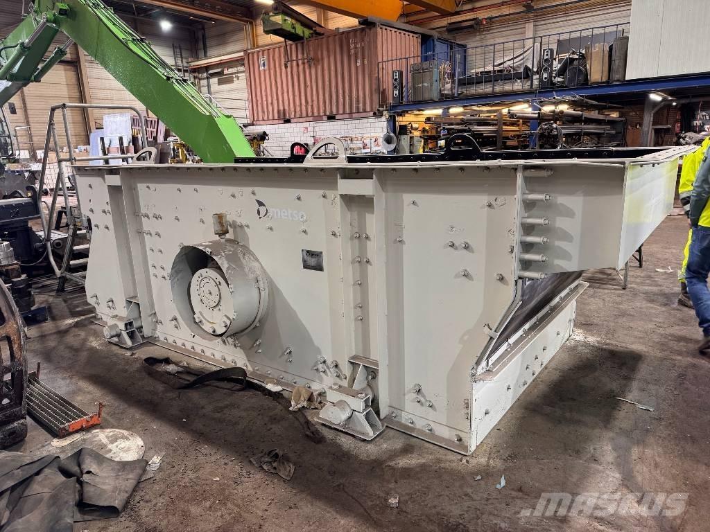 Metso 2SQ 4000 1800 Przesiewacze
