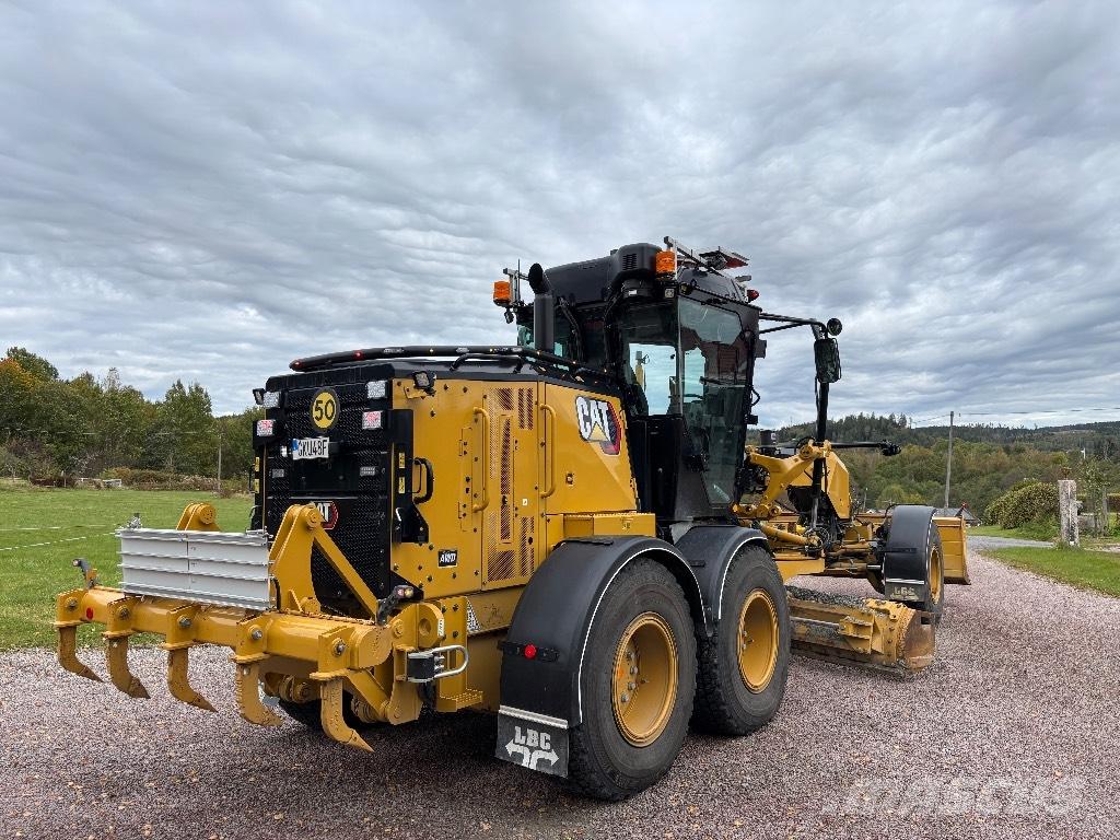 CAT 120 AWD Maszyny budowlane - Inne