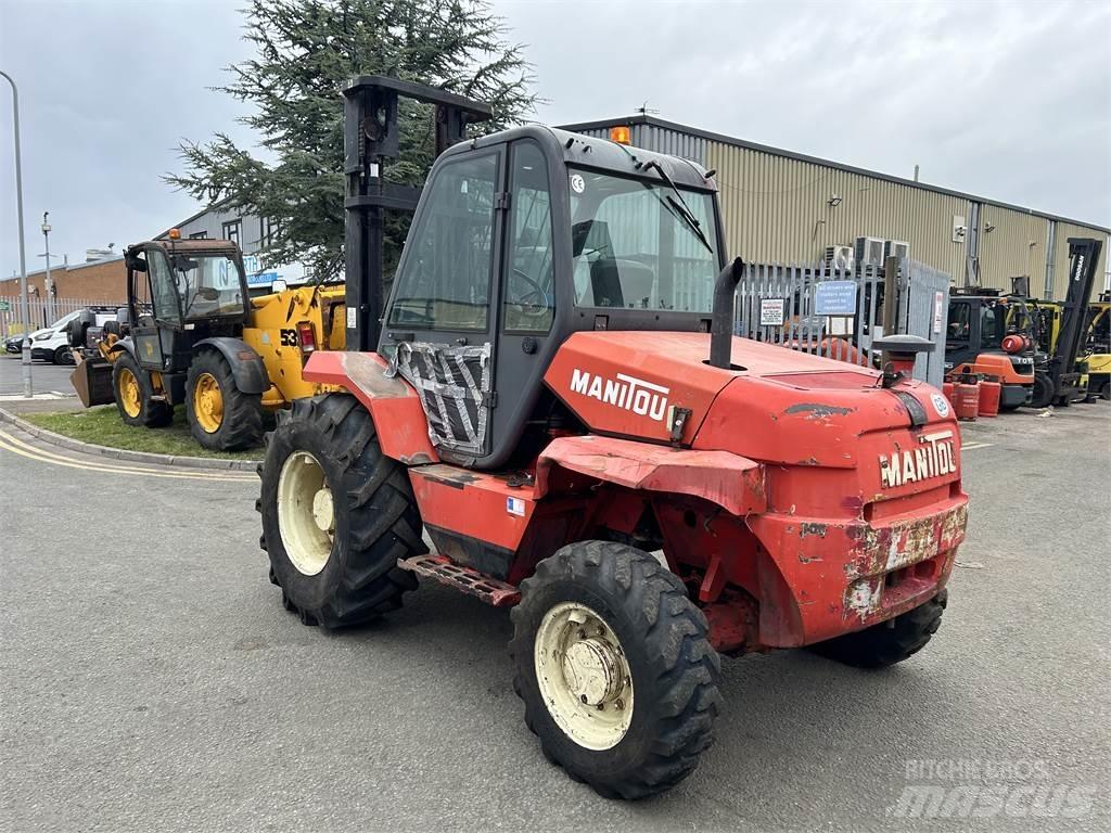 Manitou M26-4 Wózki widłowe terenowe