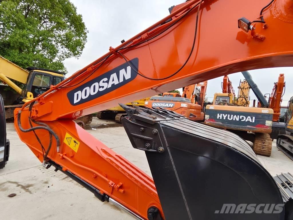 Doosan DX 225 LC Koparki gąsienicowe