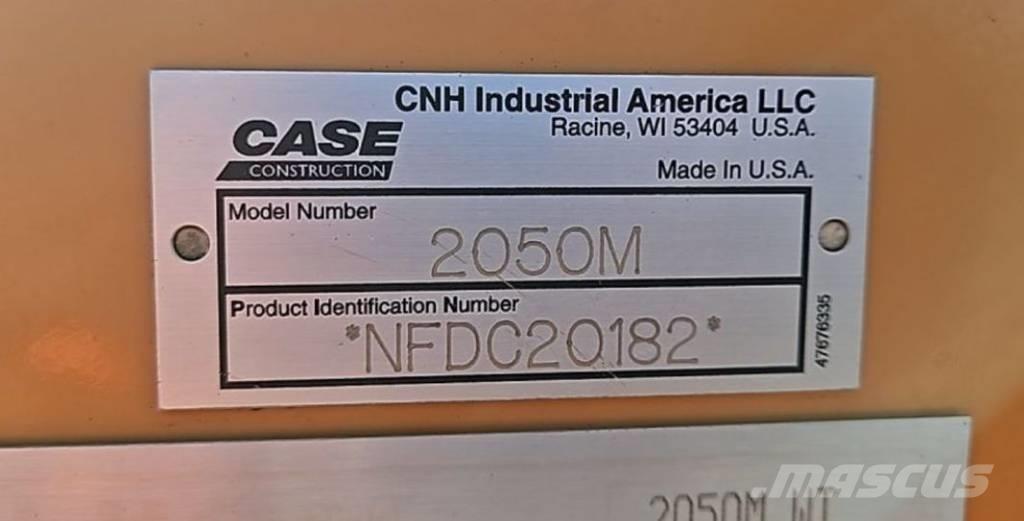 CASE 2050 M Spycharki gąsienicowe