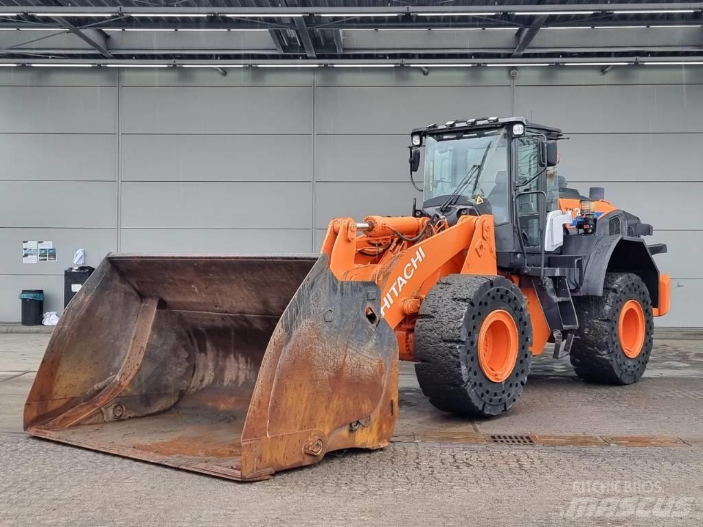 Hitachi ZW 250 Ładowarki kołowe