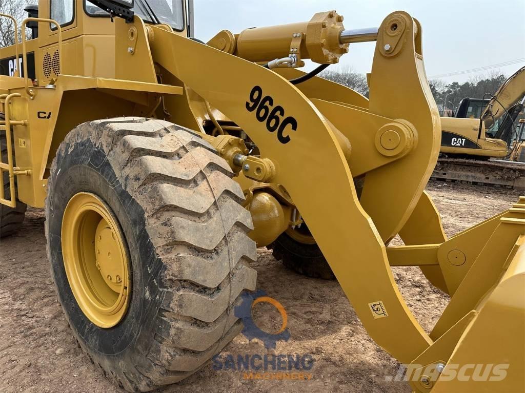 CAT 966 C Ładowarki kołowe