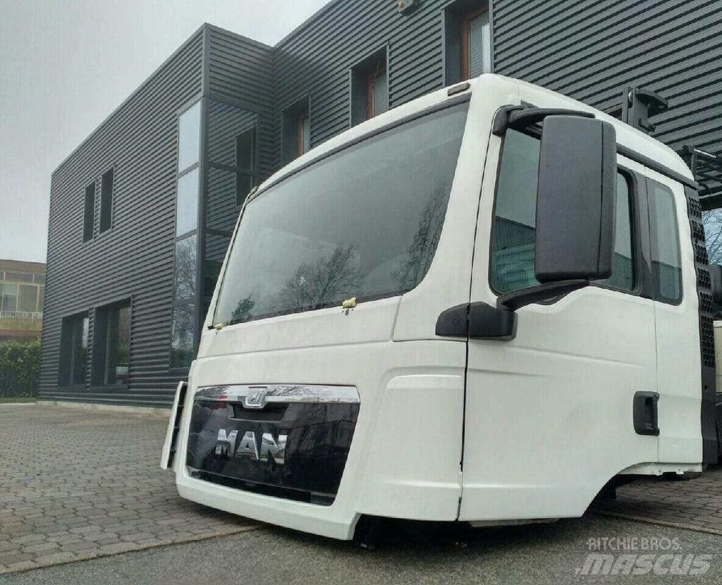 MAN TGS EURO 5 Kabiny i wnętrze