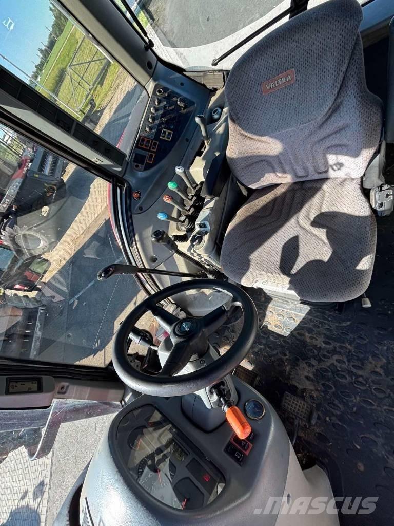 Valtra T 193 Ciągniki rolnicze