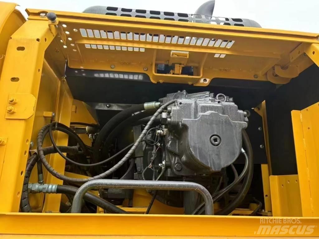 Komatsu 400-7 Koparki gąsienicowe