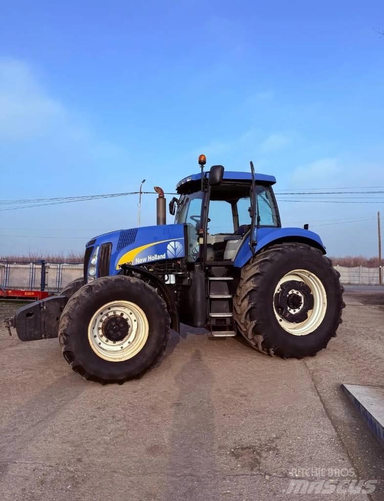 New Holland T 8030 Ciągniki rolnicze