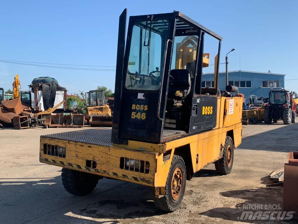 Boss LB546 Wózki widłowe boczne