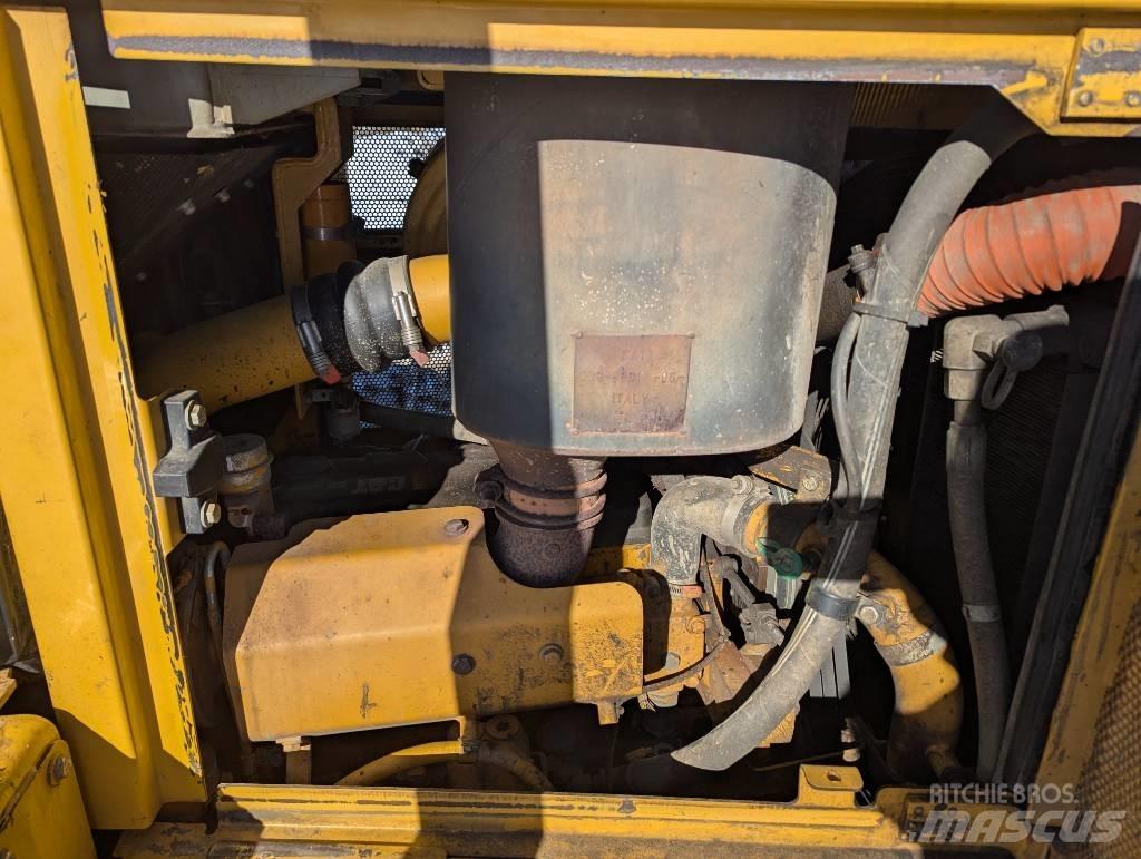 CAT D 6 T LGP Spycharki gąsienicowe