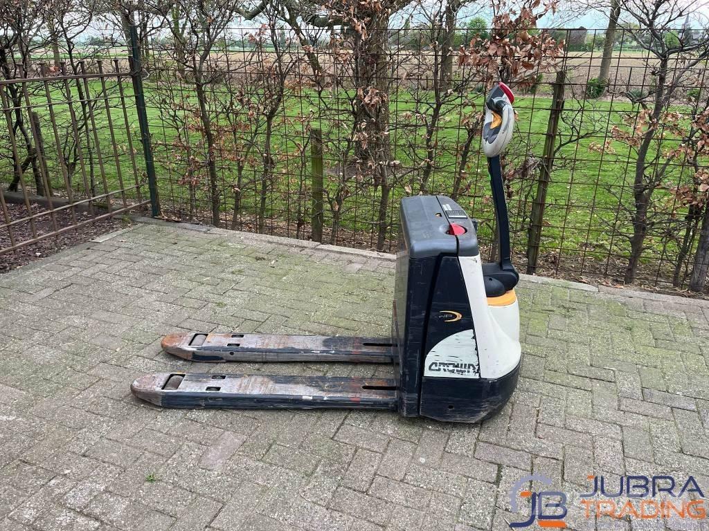 Crown Wp3015 Wózki widłowe unoszące