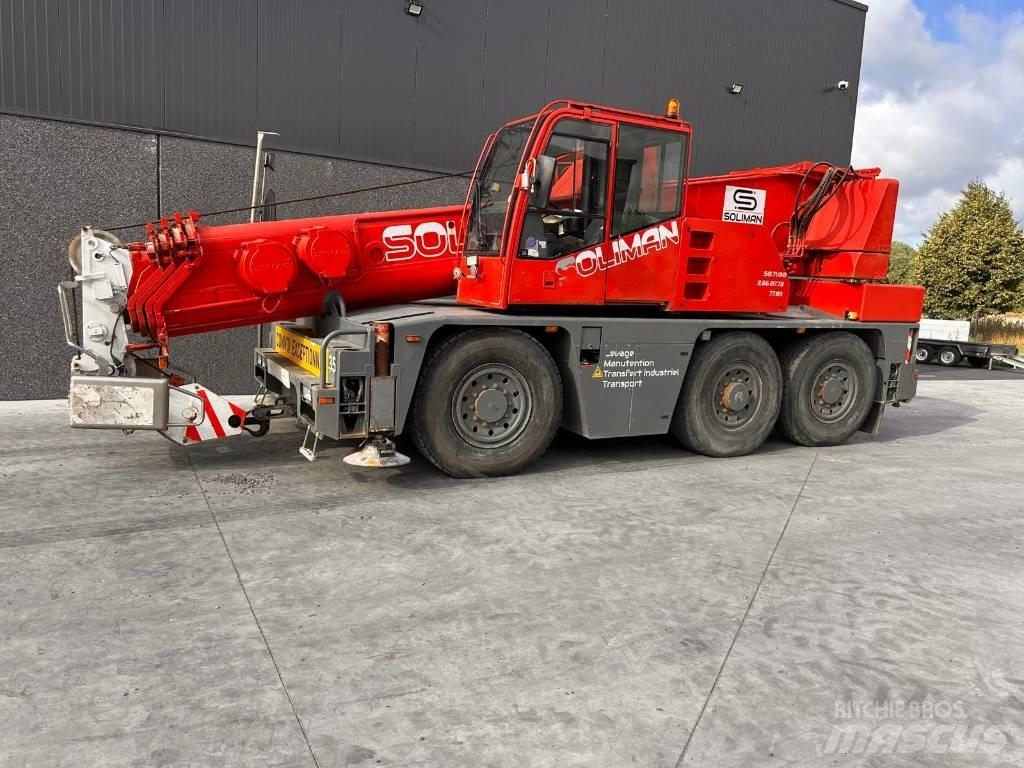 Demag AC 40-1 City Żurawie szosowo-terenowe