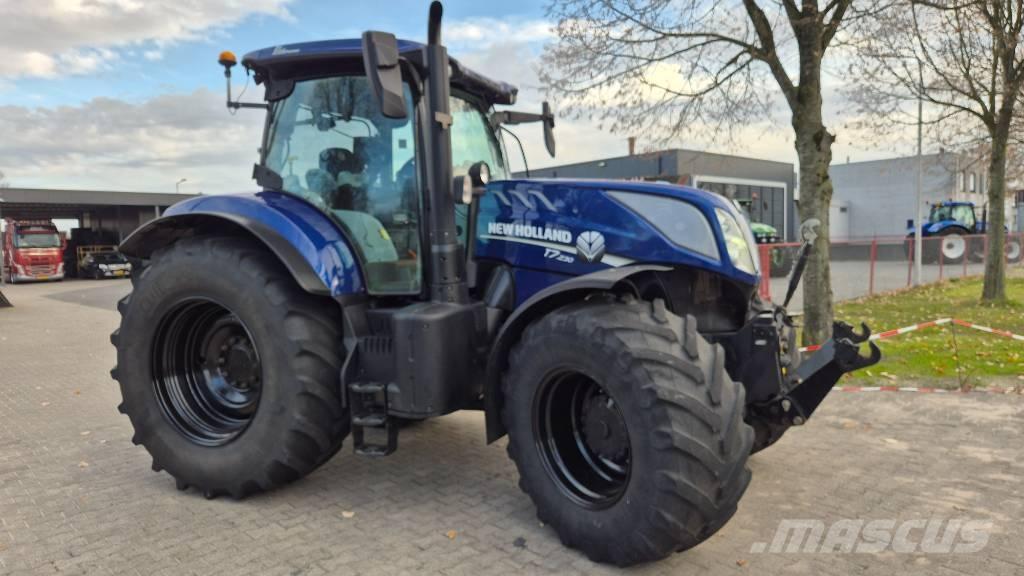 New Holland T 7.230 Ciągniki rolnicze