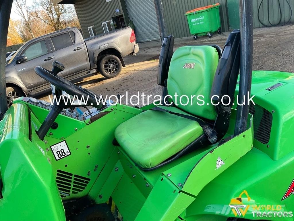 Avant 528 Miniładowarki