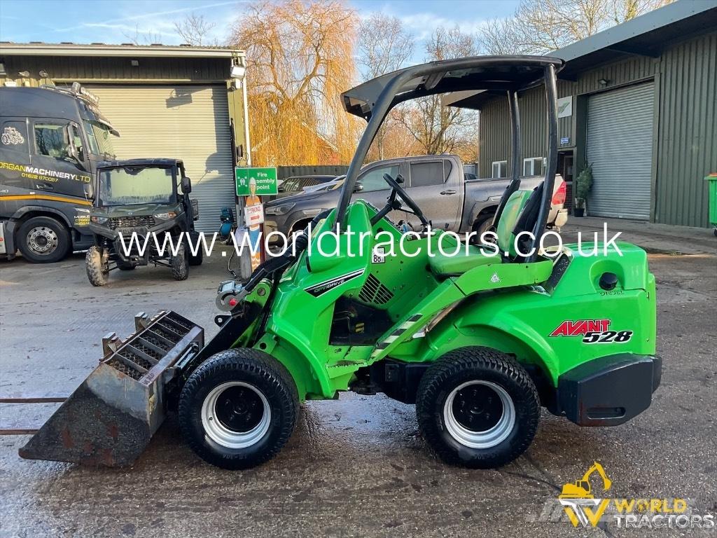 Avant 528 Miniładowarki