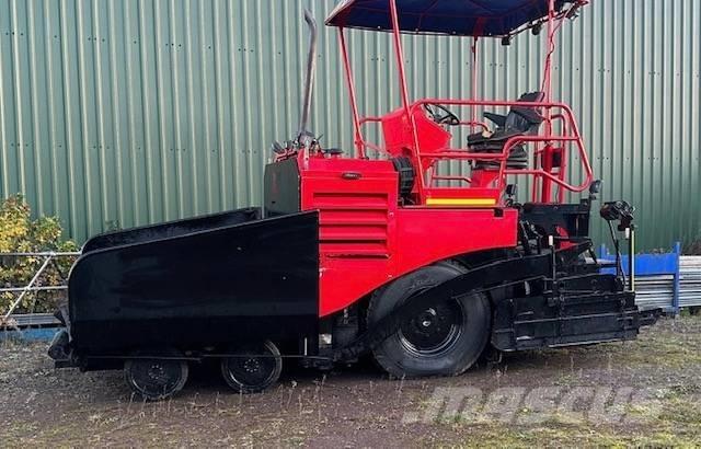 Marini MF 331 Rozściełacze do asfaltu