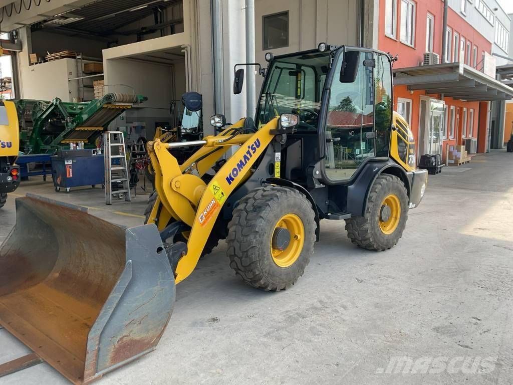 Komatsu WA 70 M-8 Miniładowarki