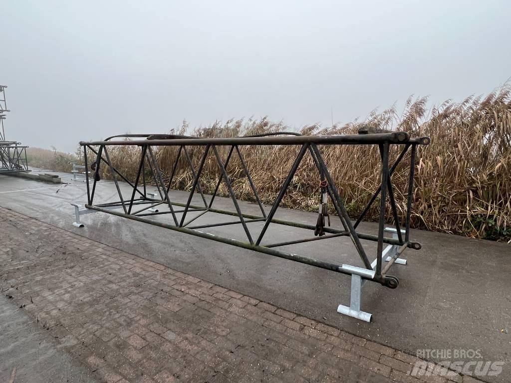 Hitachi KH 180-3 Części do dźwigów oraz wyposażenie