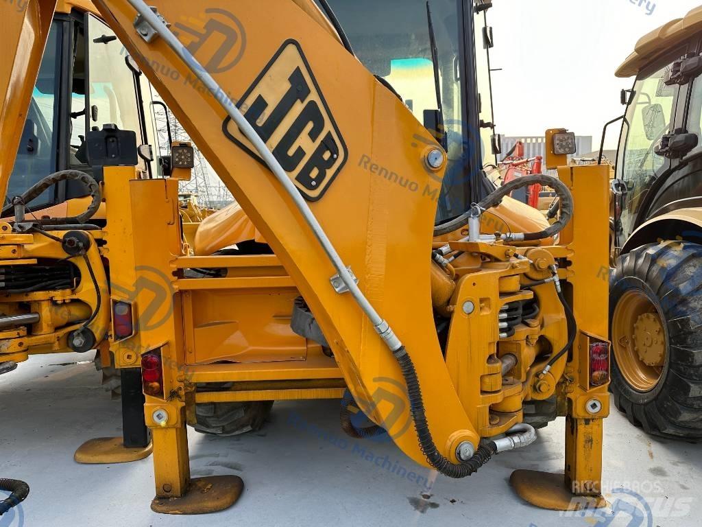 JCB 4 CX Koparko-ładowarki