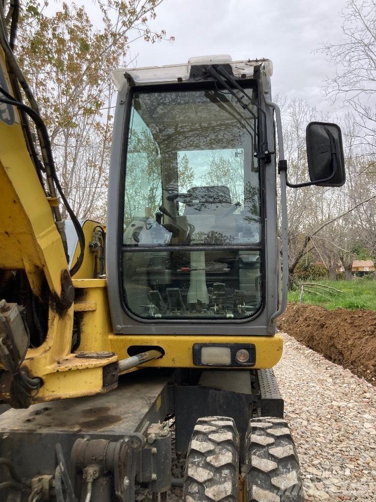 New Holland MH 2.6 Koparki kołowe