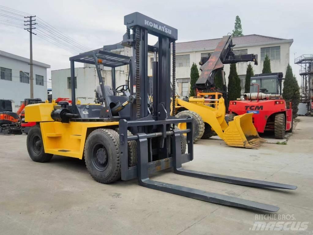 Komatsu FD 15 Wózki Diesla