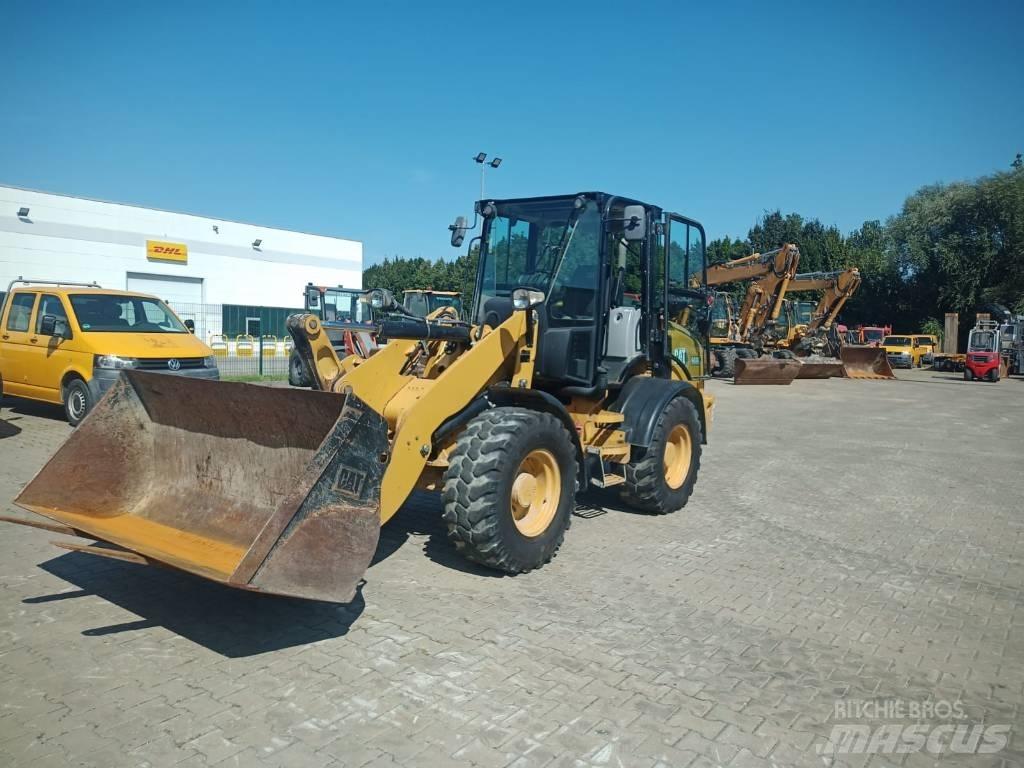 CAT 908 M Ładowarki kołowe