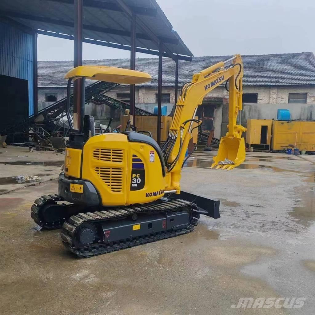 Komatsu PC 30 MR Minikoparki