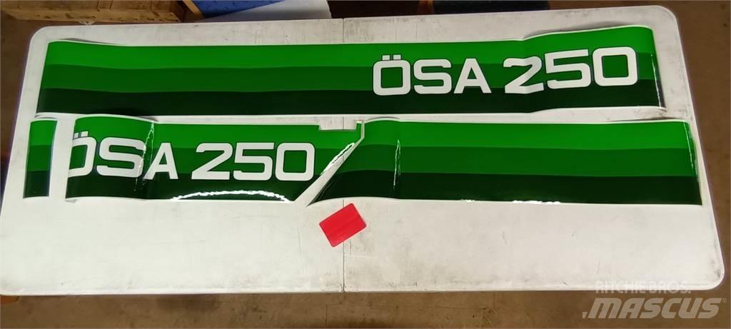  FMG/Ösa 104121 Kabiny i wnętrze